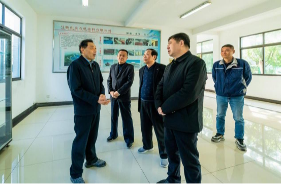 走訪調(diào)研馬鞍山市采石磯涂料有限公司 (2).png 走訪調(diào)研馬鞍山市采石磯涂料有限公司 (2).png